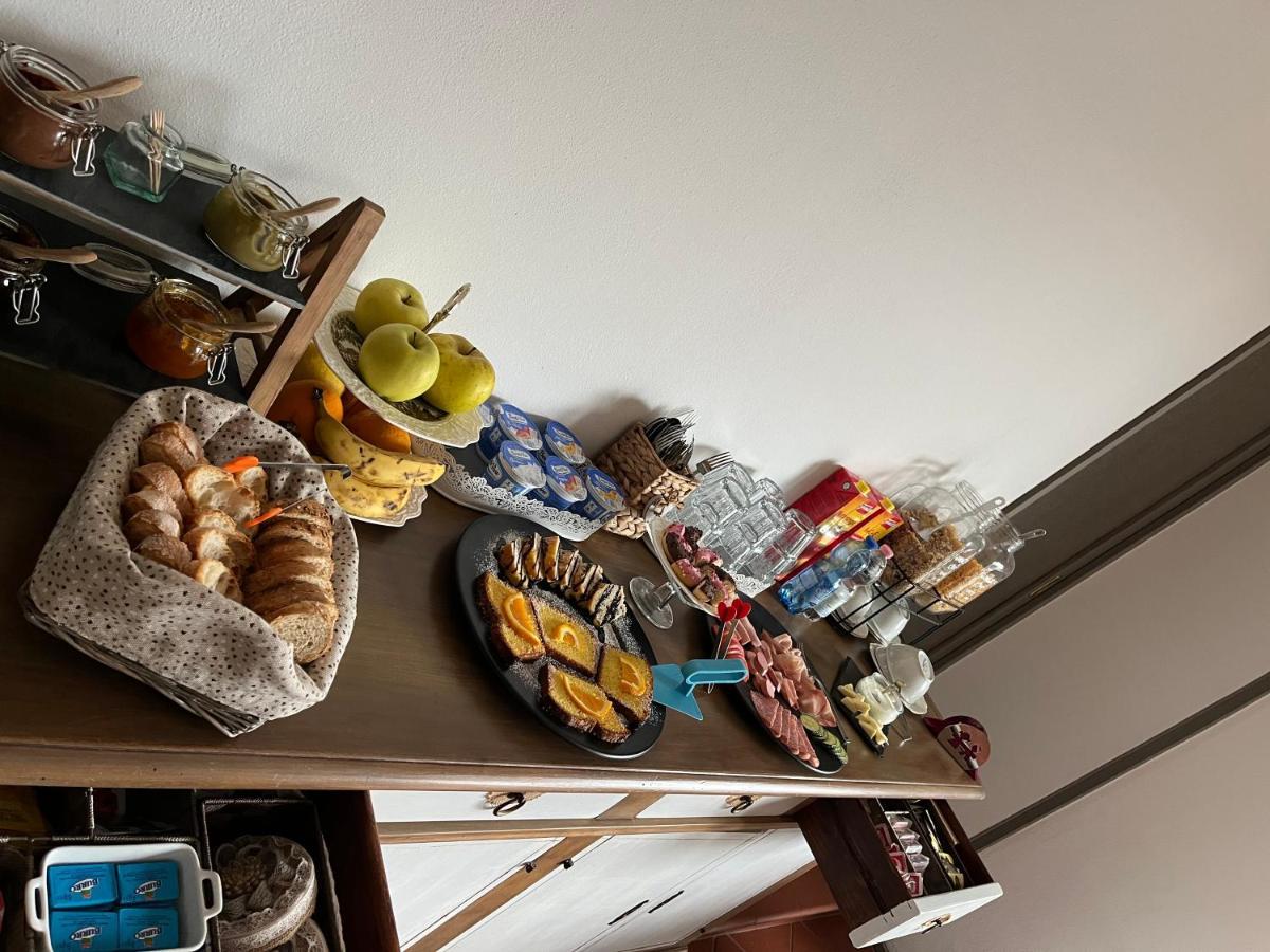 B&B La Lanterna Verbania Bagian luar foto